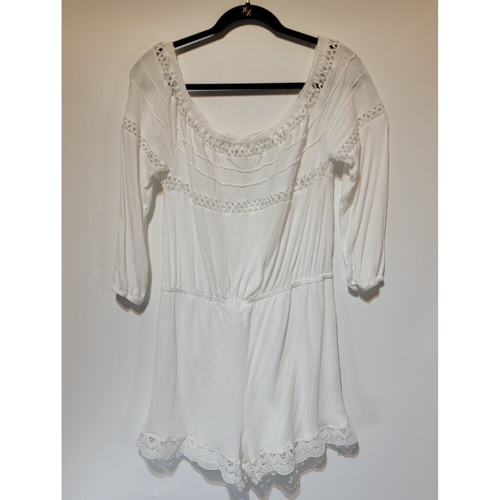 Charlotte Russe White Crochet Lace Trim Long Sleeve Lined Romper Women's Size L